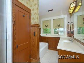 114 NORWOOD AVENUE - Photo 19