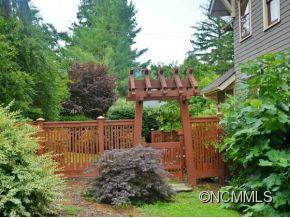 114 NORWOOD AVENUE - Photo 24