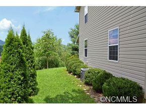 222 Hayfield Drive - Photo 15