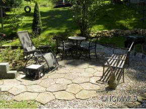 253 Bradley Street - Photo 12