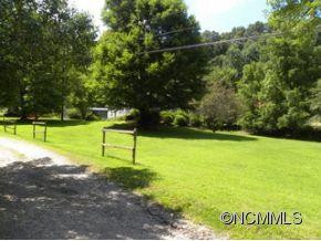 253 Bradley Street - Photo 14