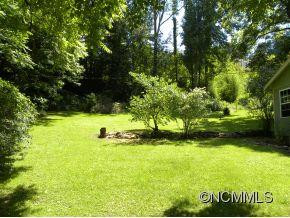 253 Bradley Street - Photo 3