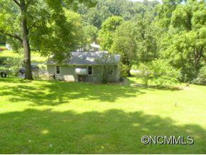 253 Bradley Street - Photo 10