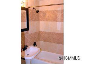 59 Thurland Ave. - Photo 9