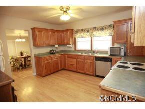 860 Virginia Road - Photo 16