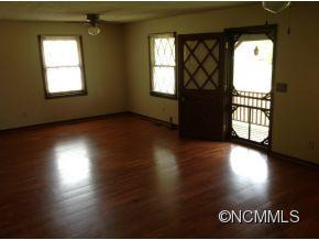 379 Paxton Creek Road - Photo 4