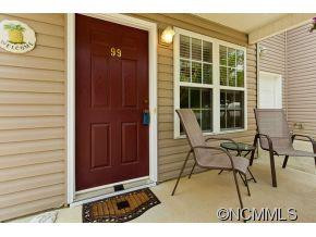 99 Farington Circle - Photo 2