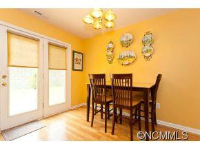 99 Farington Circle - Photo 6