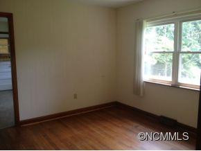 141 Rowland Road - Photo 3
