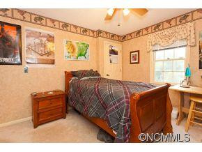 4 Bridle Path - Photo 14