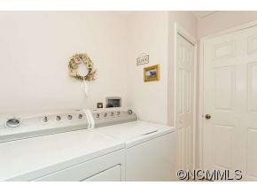 4 Bridle Path - Photo 18