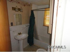 17 Reynolds School Rd - Photo 11