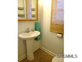 34 N. Main Street - Photo 11