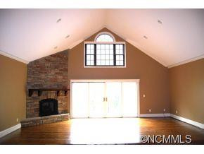 172 Sunny Ridge Rd - Photo 2