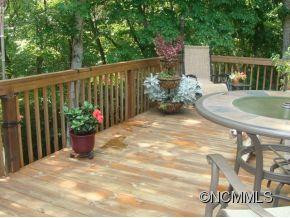560 Hunters Ridge Drive - Photo 16