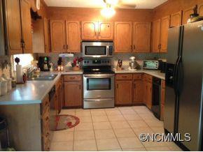 560 Hunters Ridge Drive - Photo 5