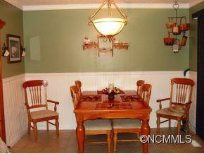 560 Hunters Ridge Drive - Photo 6