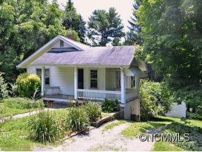 11 PINEVIEW ROAD