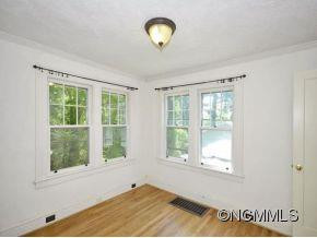 11 PINEVIEW ROAD - Photo 10
