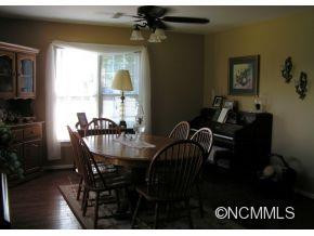 1212 Bee Branch Rd - Photo 11