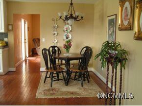 1212 Bee Branch Rd - Photo 10