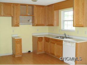 192 Peaceful Lane - Photo 4