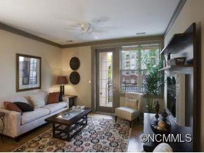 5 FARLEIGH ST #306 - Photo 6