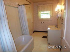 1226 Hyman Avenue - Photo 16