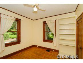 811 Academy St. Ext. - Photo 16