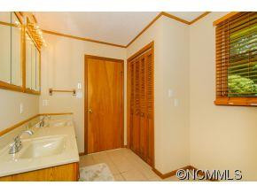 150 Lakeview Acres - Photo 16