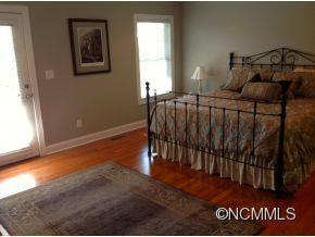 503 Cross Creek Drive - Photo 14