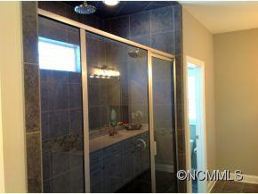 503 Cross Creek Drive - Photo 17