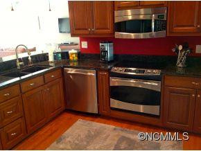 503 Cross Creek Drive - Photo 3