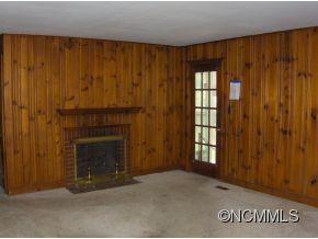 395 Sycamore Drive - Photo 5