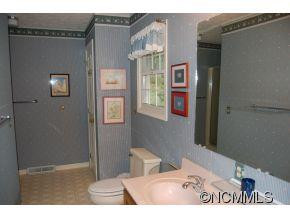 718 Pleasant Grove Church Rd - Photo 11