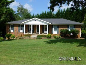 75 BRADDOCK WAY - Photo 2