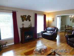 75 BRADDOCK WAY - Photo 3