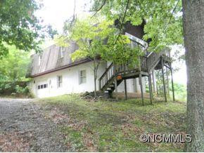 632 THUNDER ROAD - Photo 2