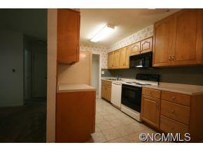 401 Shepard Square - Photo 3