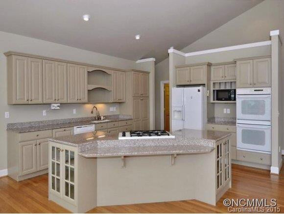 17 SOURWOOD DR - Photo 9