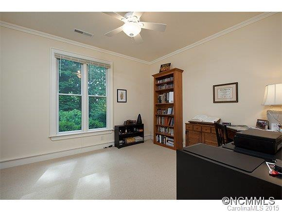 84 Meadow View Road - Photo 12