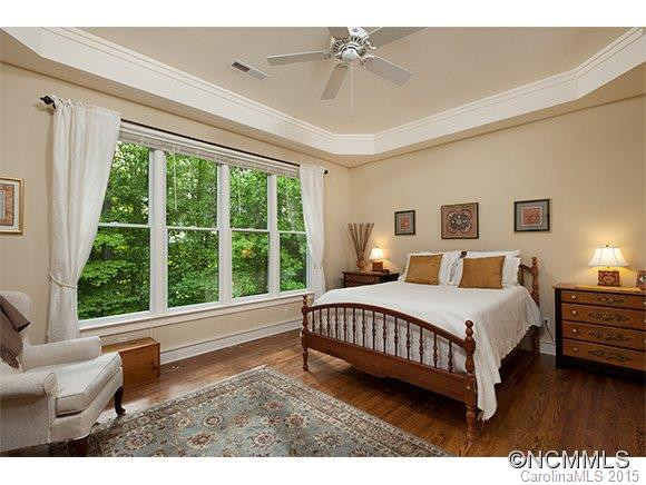 84 Meadow View Road - Photo 6