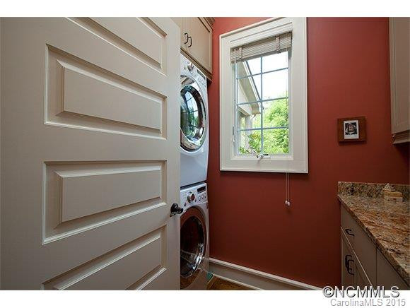 84 Meadow View Road - Photo 9