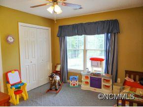 8 Strathmore Drive - Photo 11
