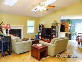 8 Strathmore Drive - Photo 5