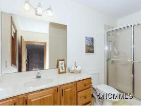 39 WILKIE WAY - Photo 9