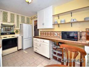 19 WATERS RD - Photo 4