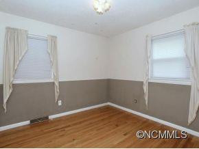 19 WATERS RD - Photo 5