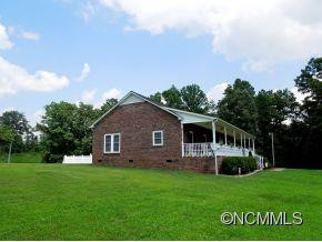 208 Woodview Dr - Photo 15