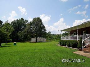 208 Woodview Dr - Photo 17
